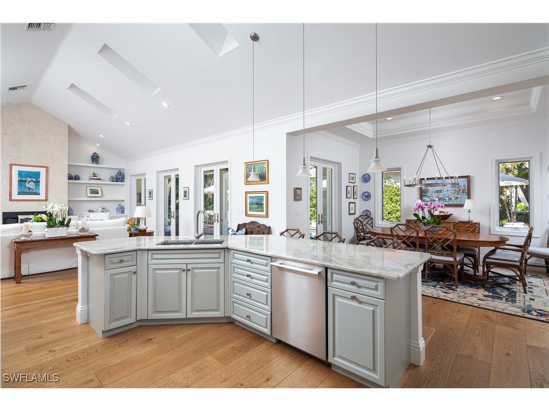 485 Wedge Drive Naples FL 34103 225084897 image7