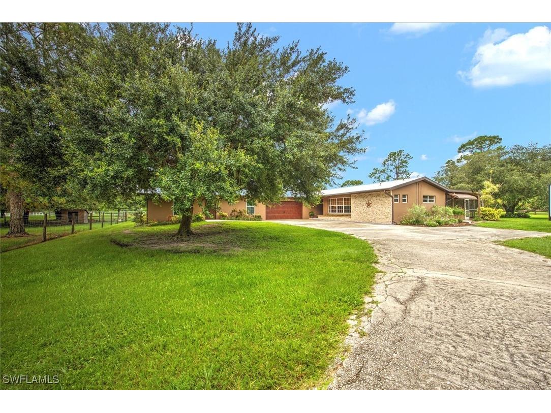 4850 Neal Road Fort Myers FL 33905 225002220 image1