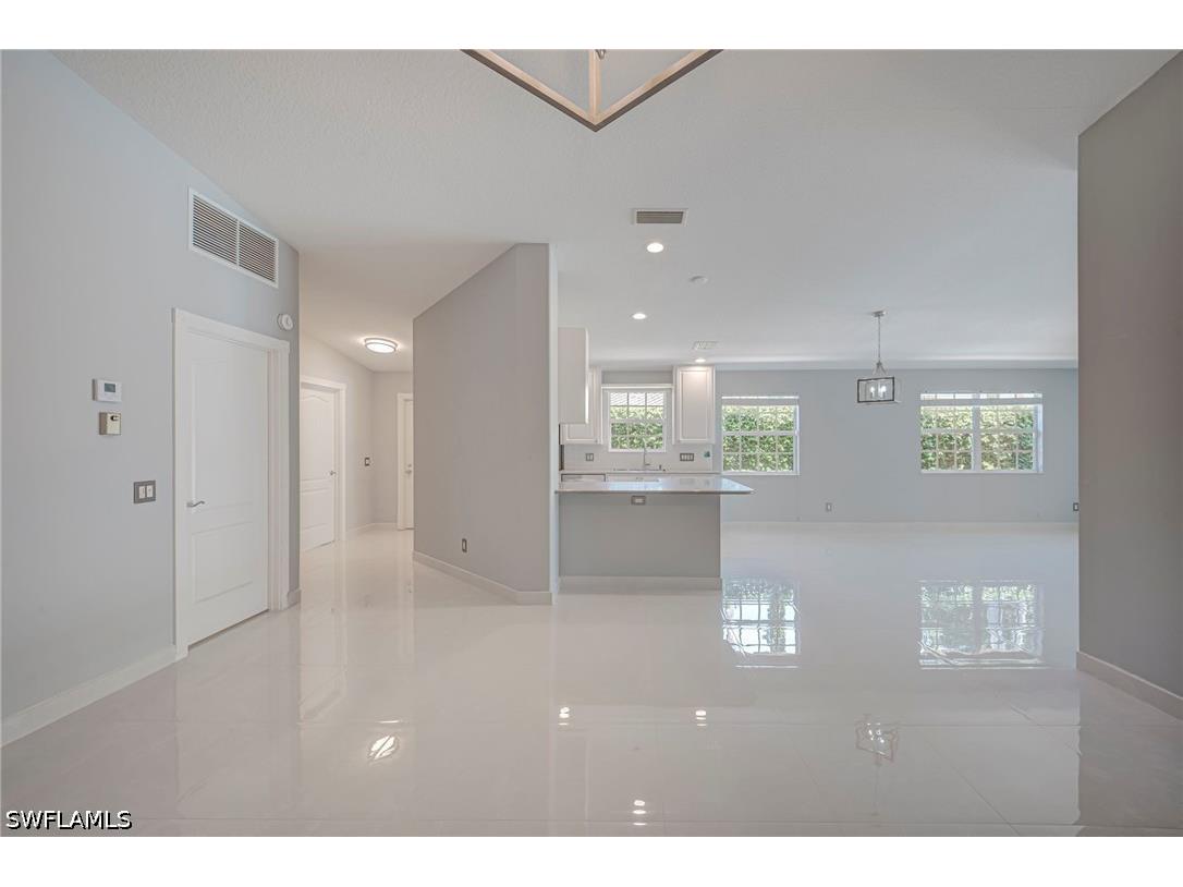 4852 Lasqueti Way Naples FL 34119 226006030 image8