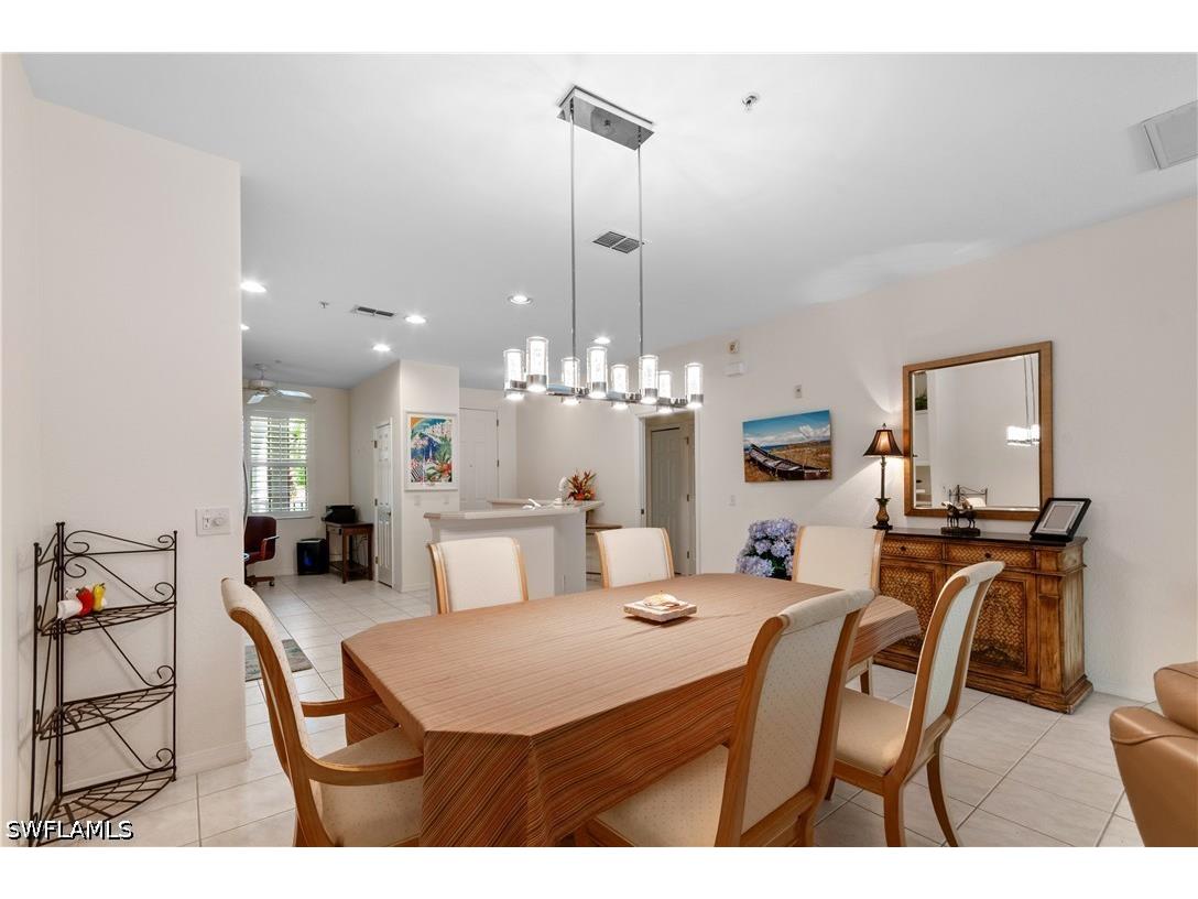 4853 Hampshire Court #105 Naples FL 34112 226023161 image11