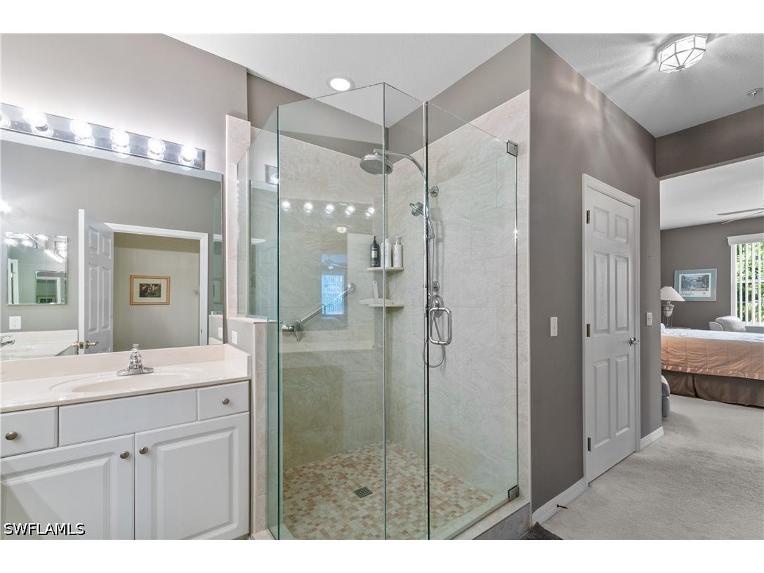 4853 Hampshire Court #105 Naples FL 34112 226023161 image21