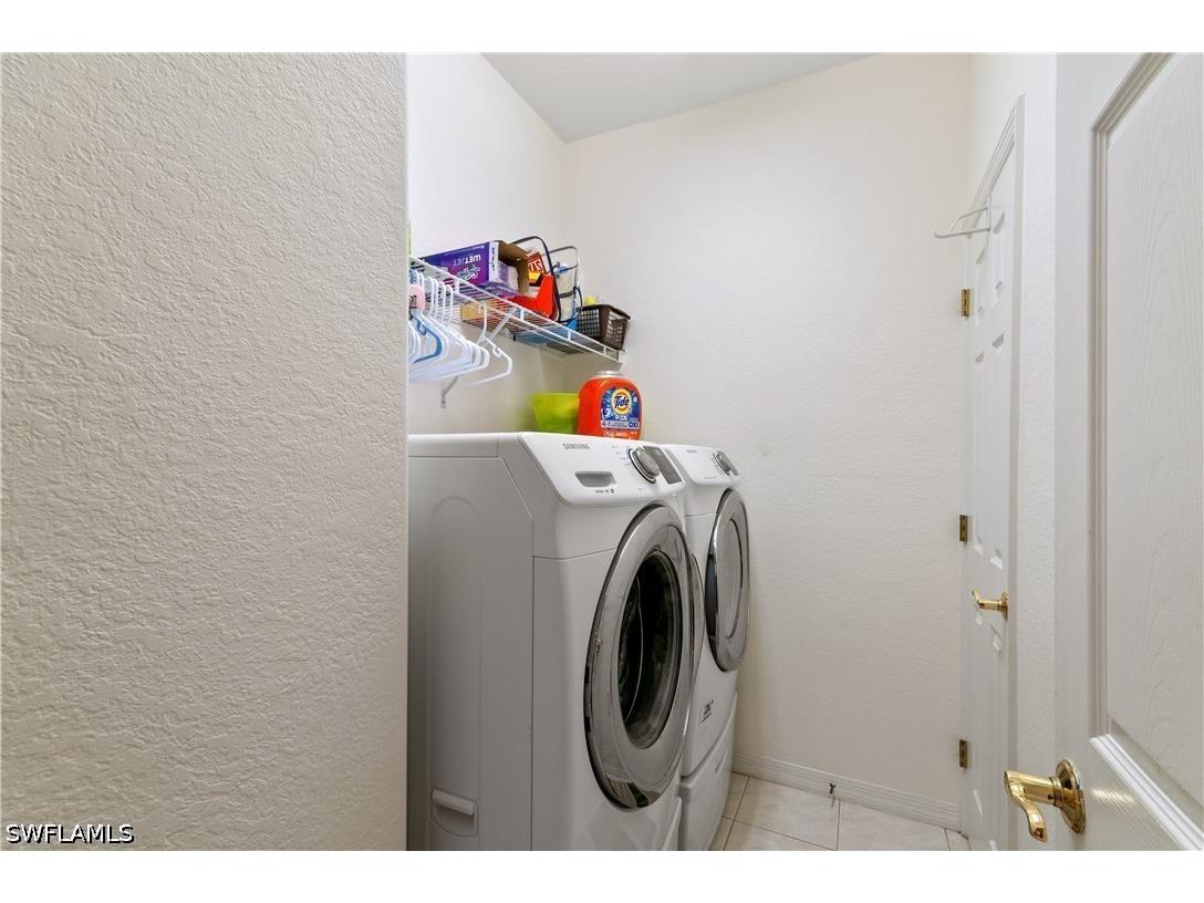 4853 Hampshire Court #105 Naples FL 34112 226023161 image26