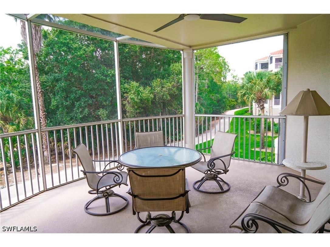 4853 Hampshire Court #105 Naples FL 34112 226023161 image28