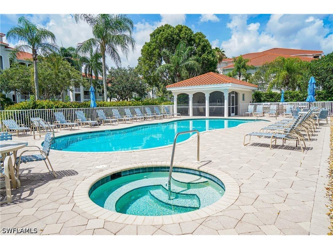 4853 Hampshire Court #105 Naples FL 34112 226023161 image38