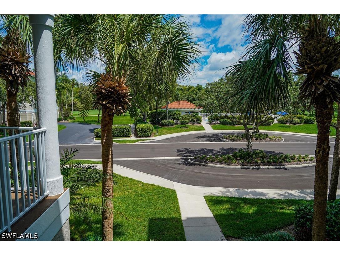 4853 Hampshire Court #105 Naples FL 34112 226023161 image39