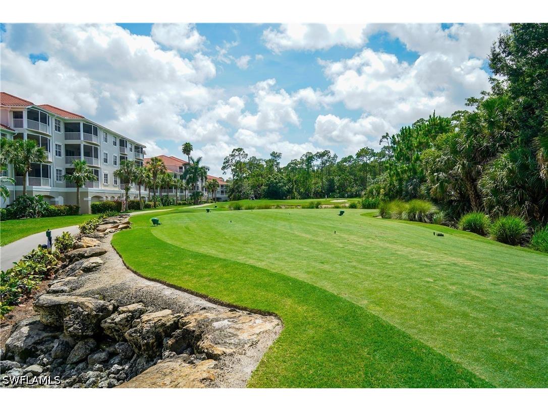 4853 Hampshire Court #105 Naples FL 34112 226023161 image45