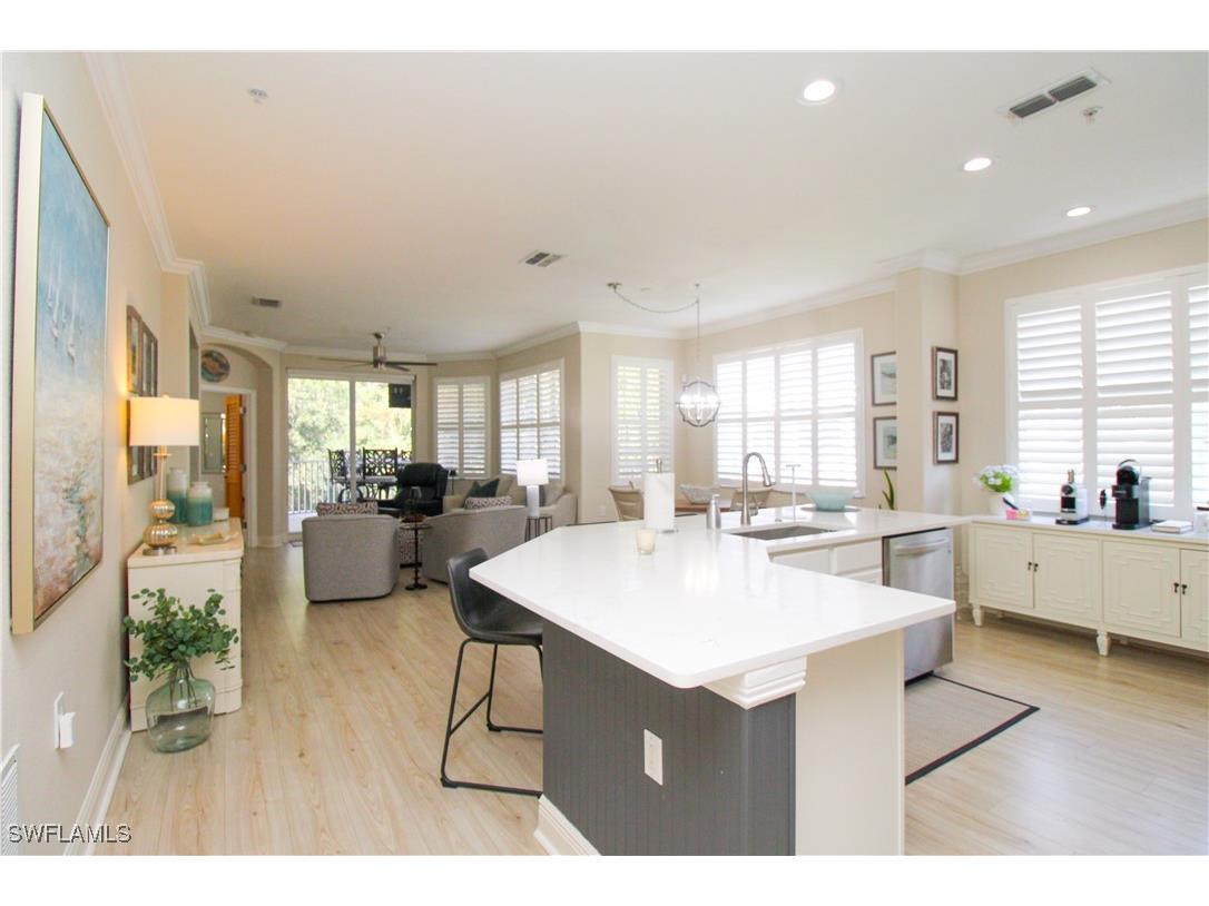 4853 Hampshire Court #107 Naples FL 34112 225071879 image17