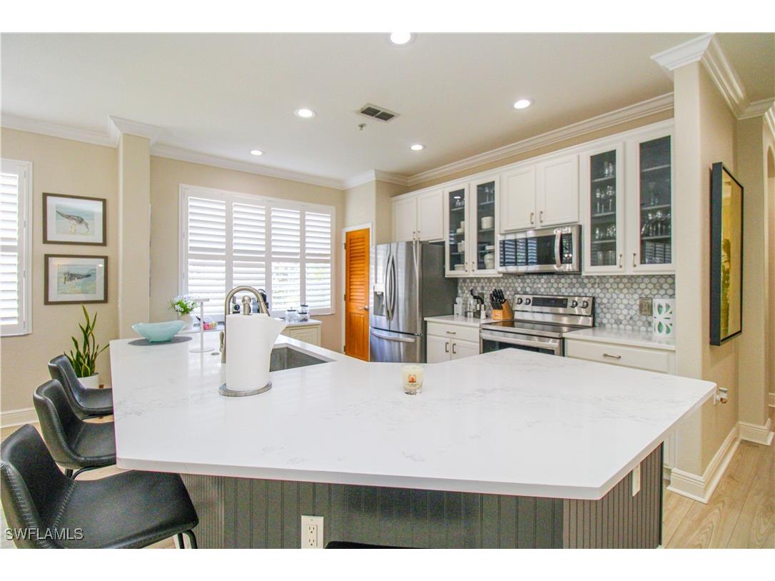 4853 Hampshire Court #107 Naples FL 34112 225071879 image19