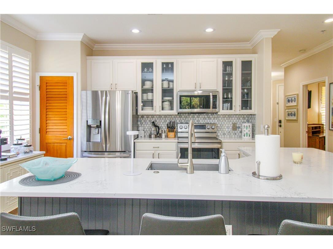 4853 Hampshire Court #107 Naples FL 34112 225071879 image21