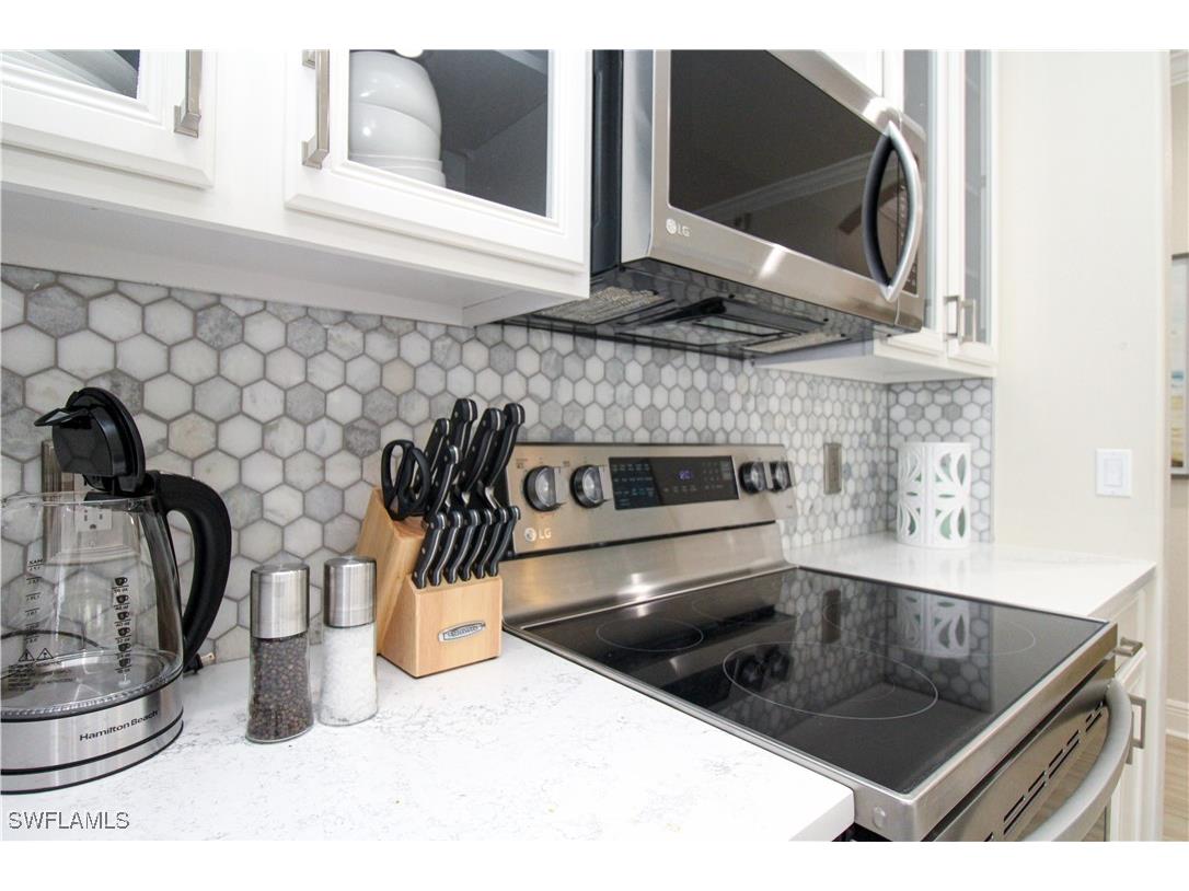 4853 Hampshire Court #107 Naples FL 34112 225071879 image22