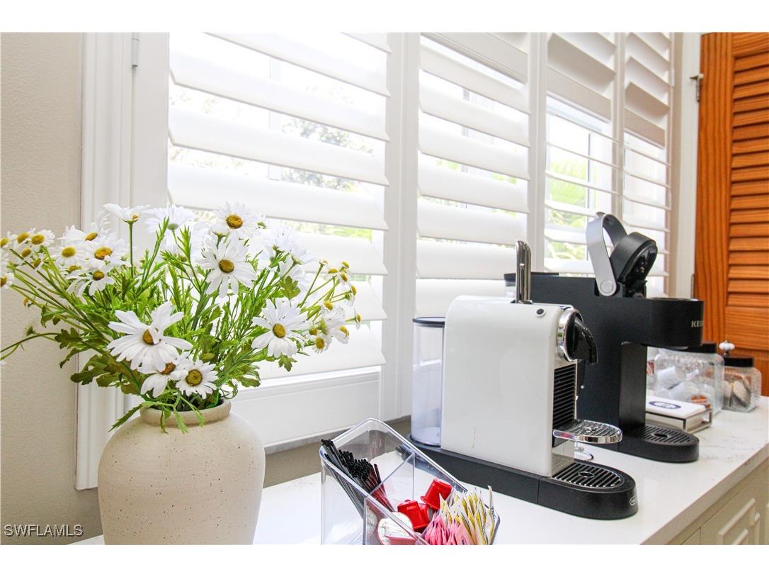 4853 Hampshire Court #107 Naples FL 34112 225071879 image23