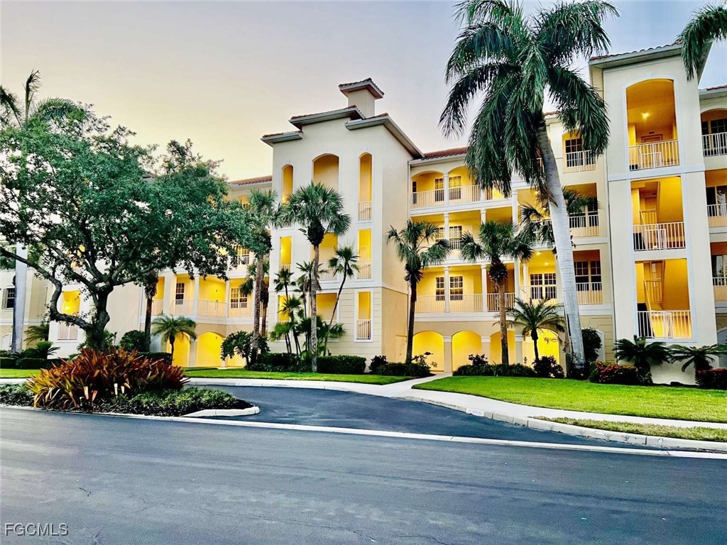 4853 Hampshire Court #303 Naples FL 34112 2025008665 image2