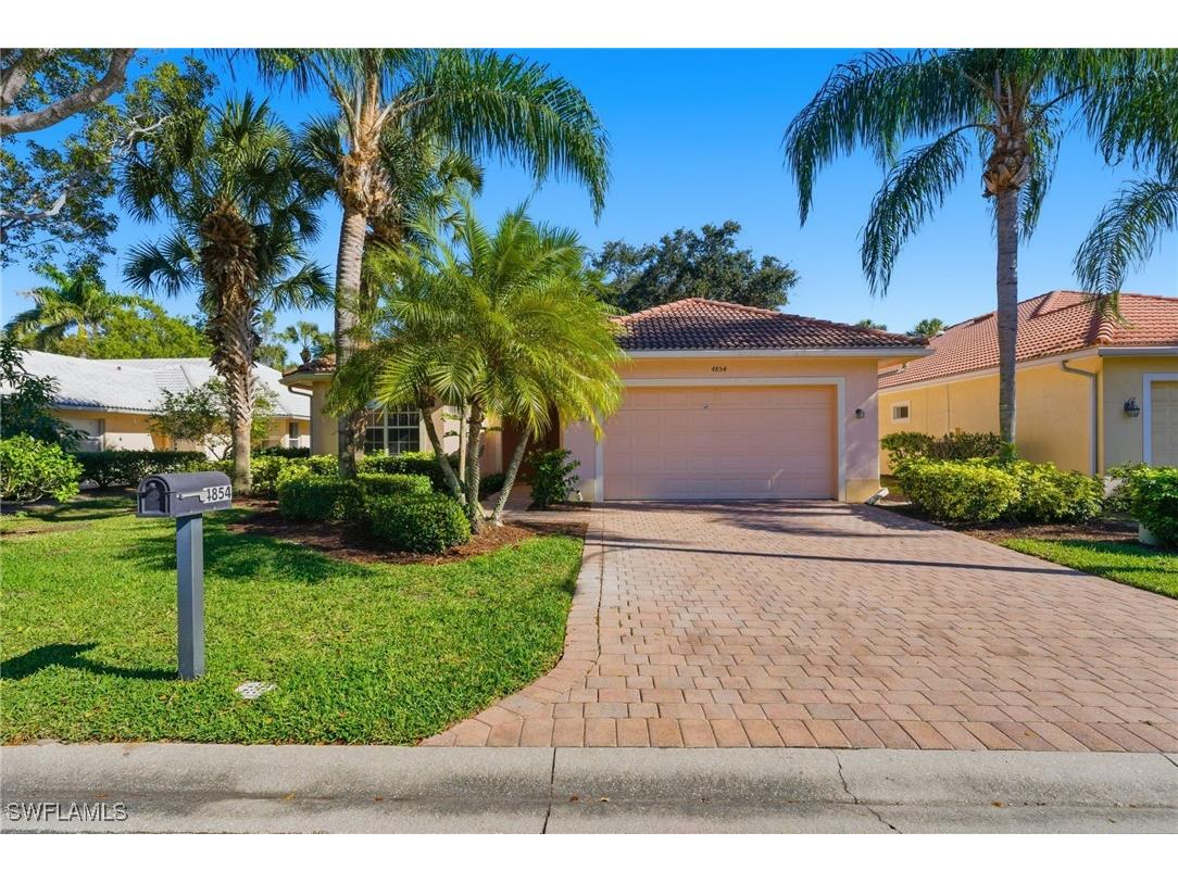4854 Europa Drive Naples FL 34105 226000728 image1