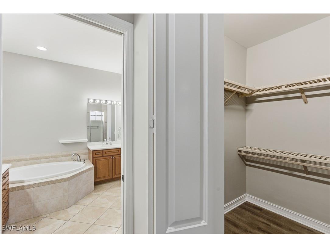 4854 Europa Drive Naples FL 34105 226000728 image23