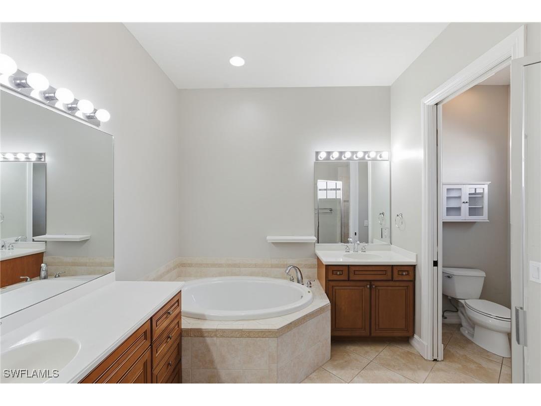 4854 Europa Drive Naples FL 34105 226000728 image24