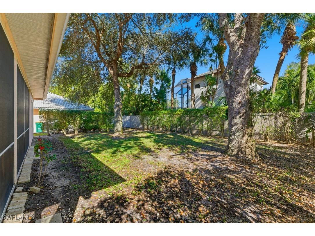 4854 Europa Drive Naples FL 34105 226000728 image28