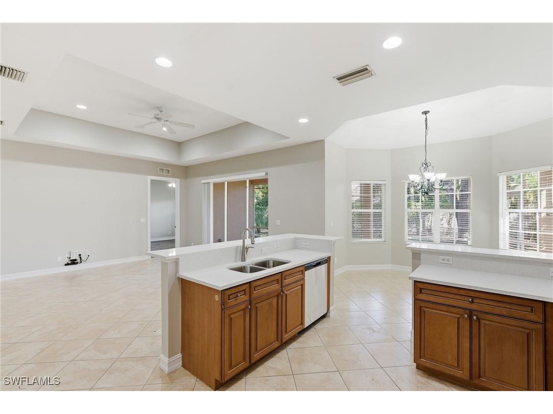 4854 Europa Drive Naples FL 34105 226000728 image9