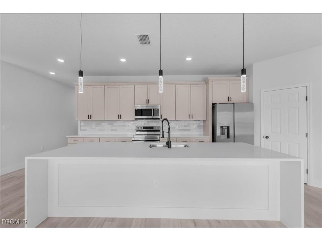 4859 San Ignacio Drive Sebring FL 33872 2025005659 image6