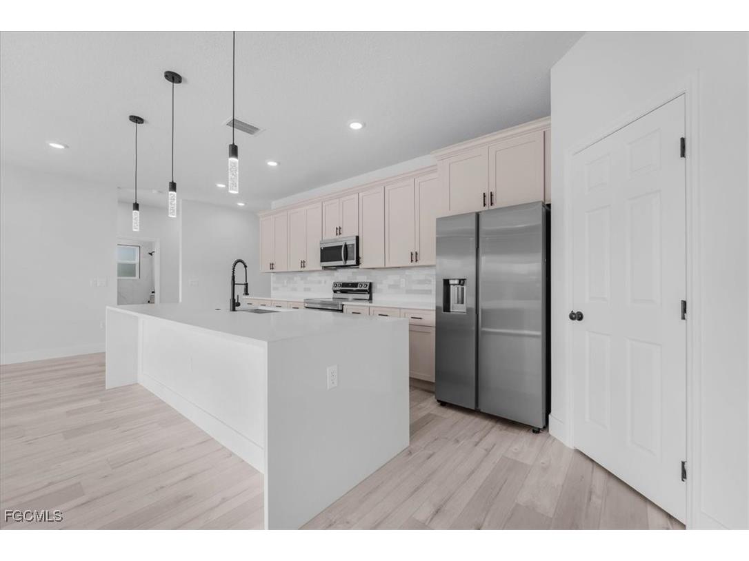 4859 San Ignacio Drive Sebring FL 33872 2025005659 image7