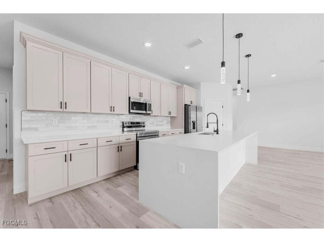 4859 San Ignacio Drive Sebring FL 33872 2025005659 image8