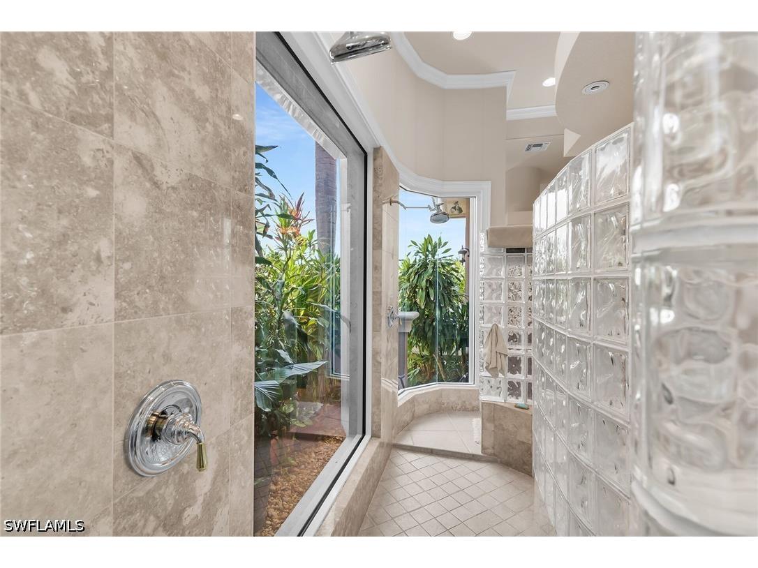 486 Clifton Court Marco Island FL 34145 226023103 image19