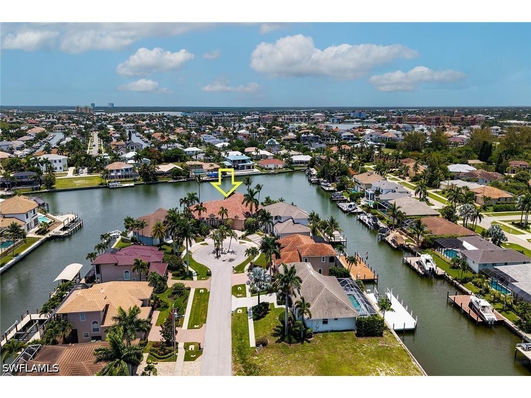 486 Clifton Court Marco Island FL 34145 226023103 image2