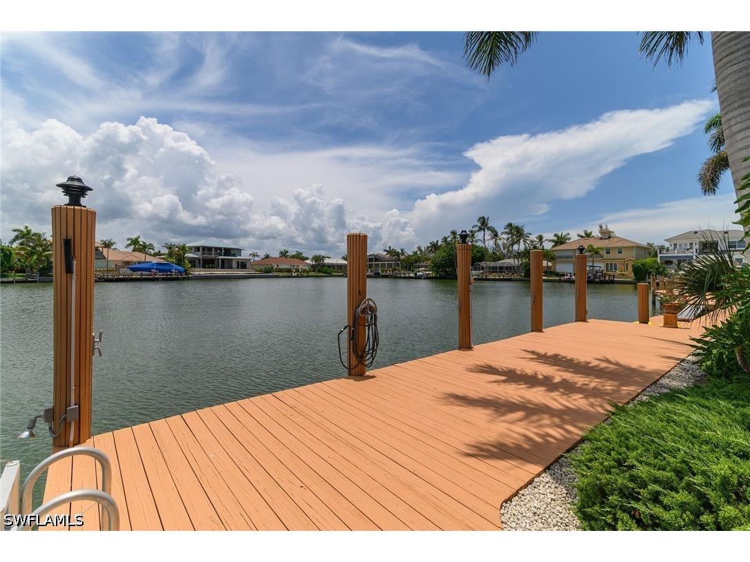 486 Clifton Court Marco Island FL 34145 226023103 image38