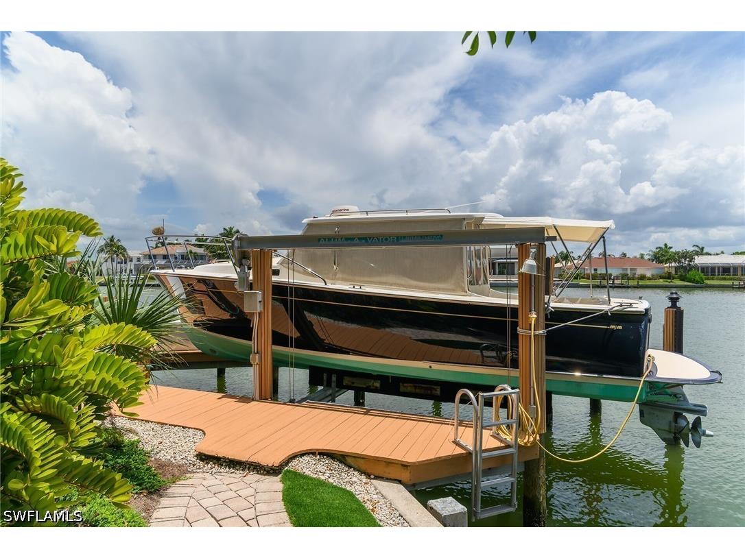 486 Clifton Court Marco Island FL 34145 226023103 image41