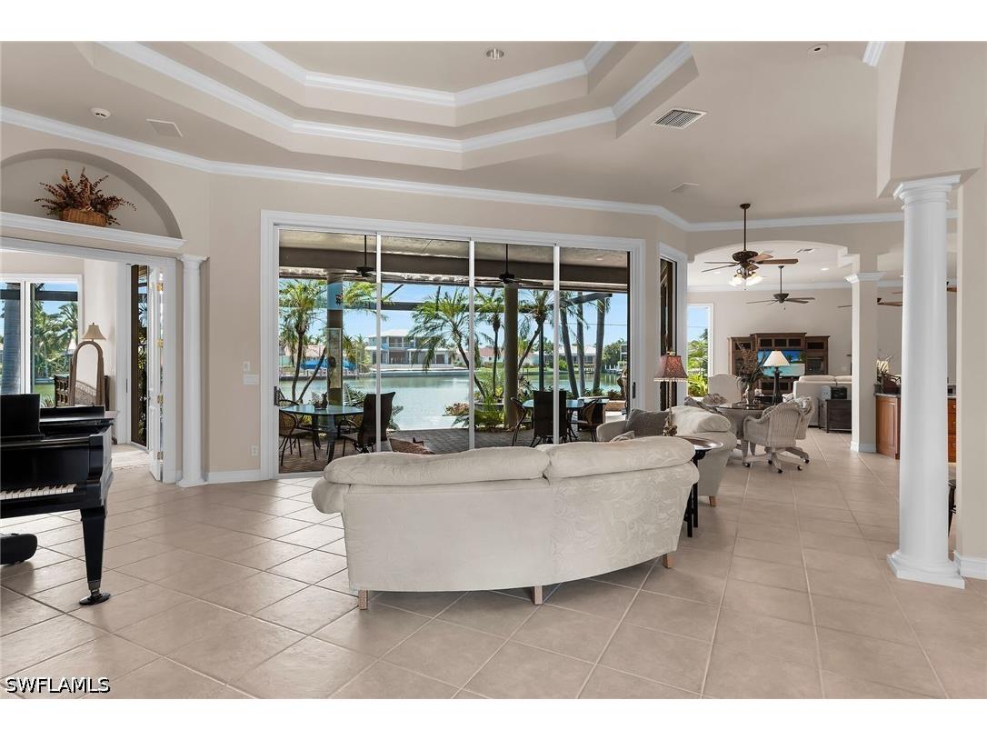 486 Clifton Court Marco Island FL 34145 226023103 image5