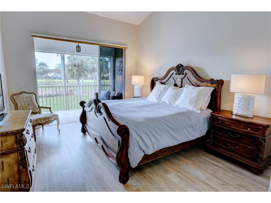 486 Edgemere Way E #2 Naples FL 34105 225069890 image16