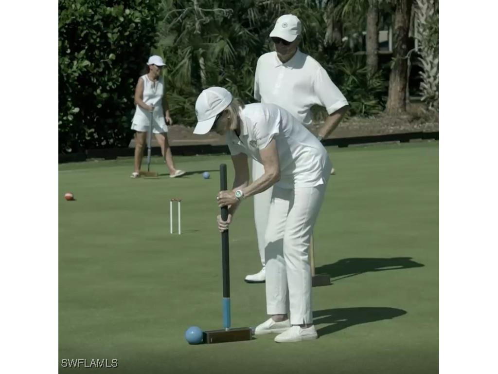 486 Edgemere Way E #2 Naples FL 34105 225069890 image36