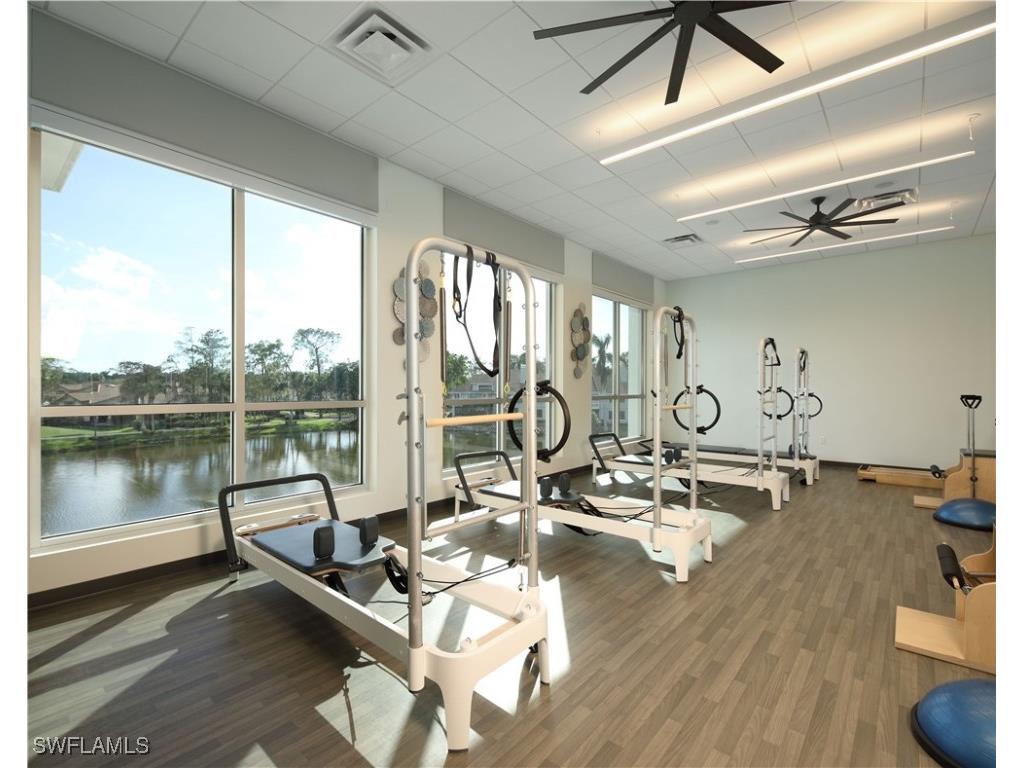 486 Edgemere Way E #2 Naples FL 34105 225069890 image43