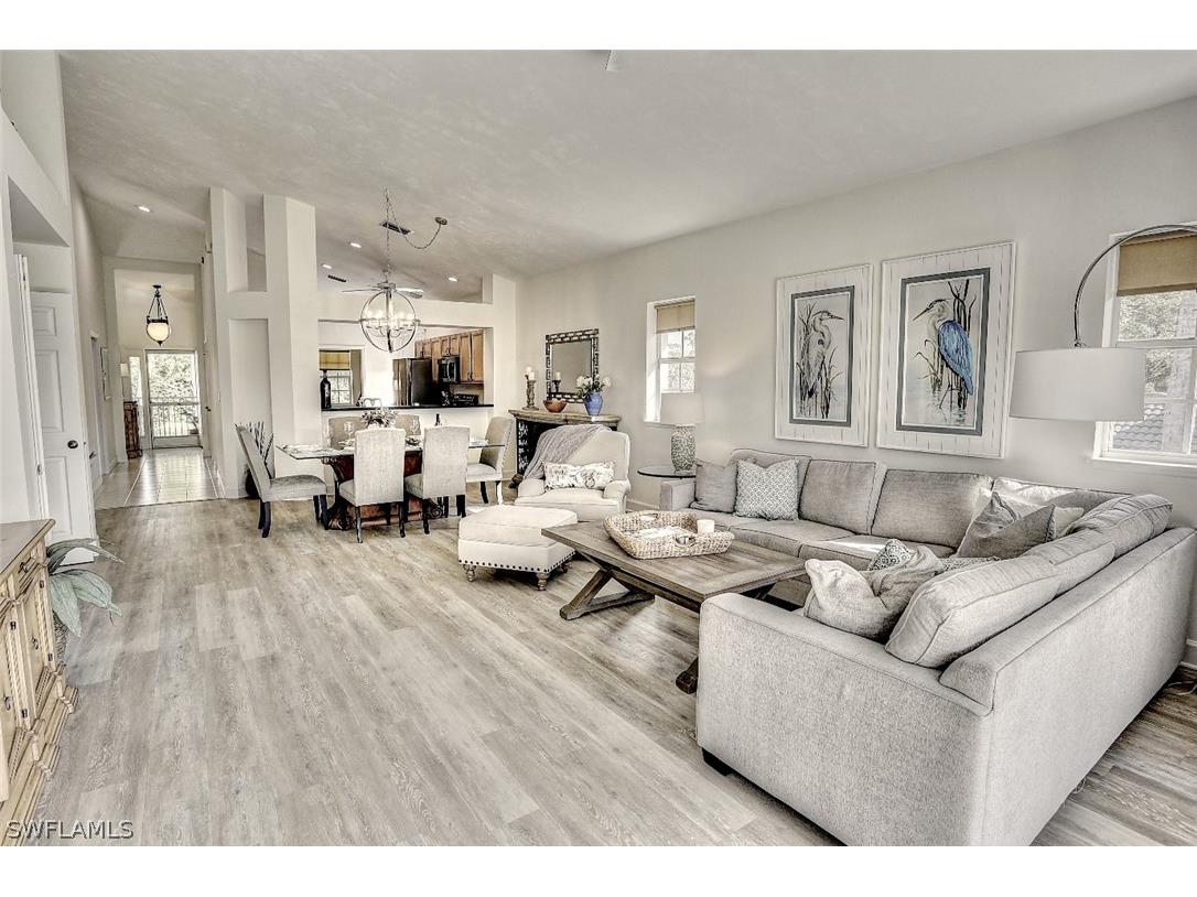 486 Edgemere Way E #2 Naples FL 34105 226007778 image4