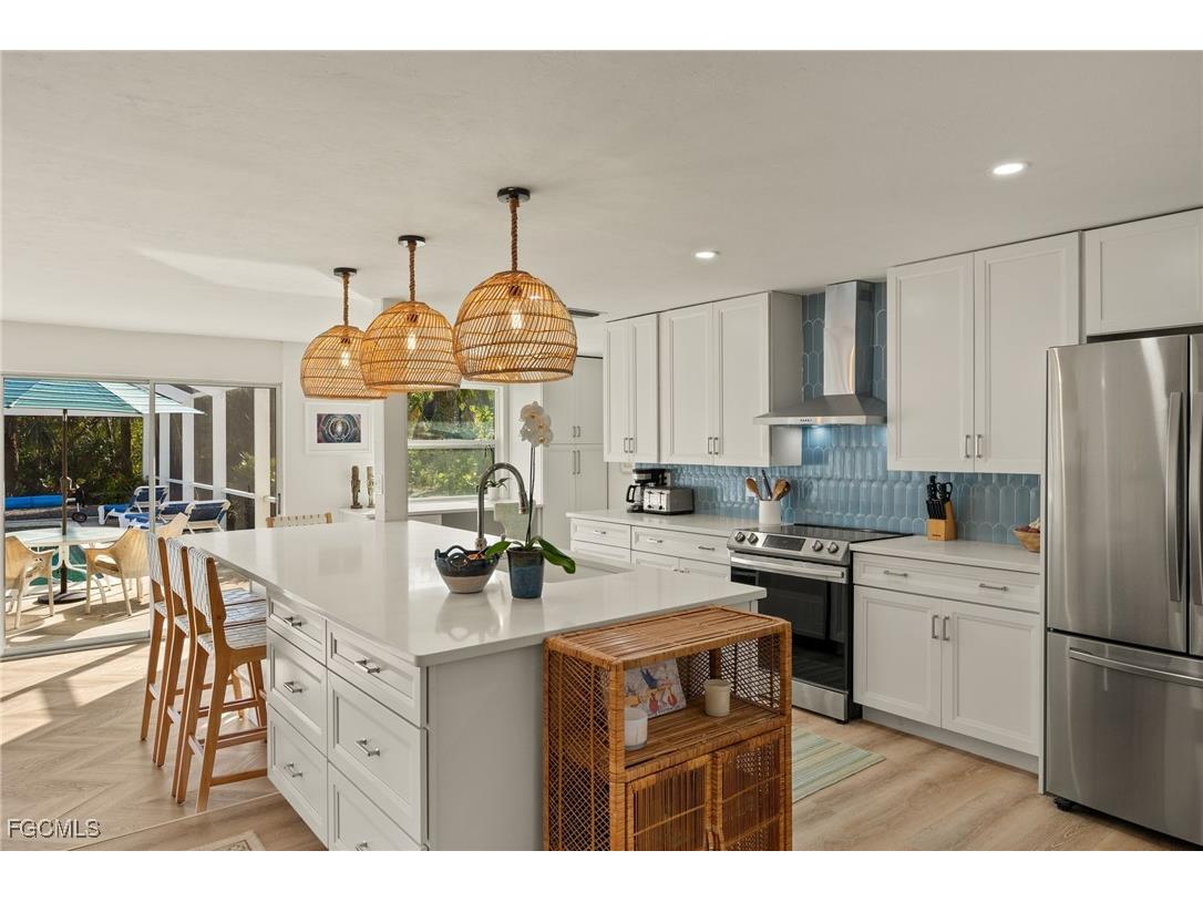 486 Lake Murex Circle Sanibel FL 33957 2025017478 image10