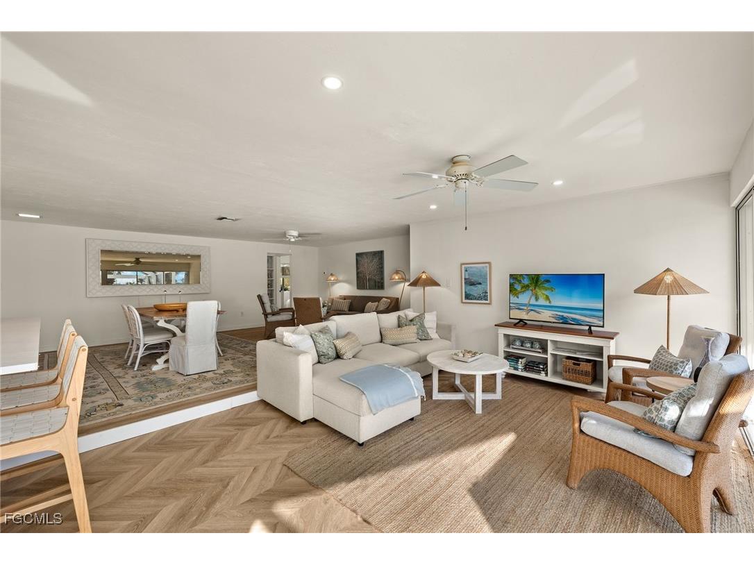 486 Lake Murex Circle Sanibel FL 33957 2025017478 image13