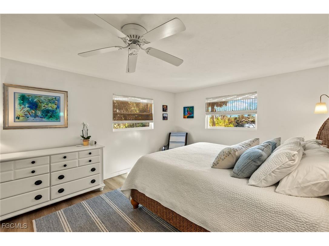 486 Lake Murex Circle Sanibel FL 33957 2025017478 image19