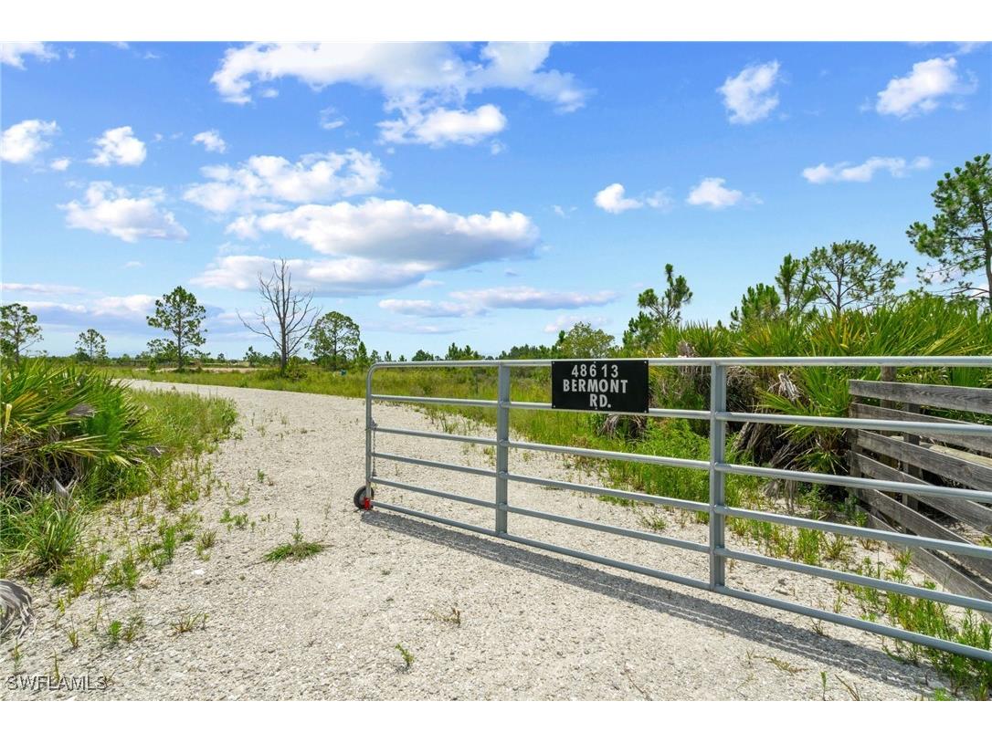 48613 Bermont Road Punta Gorda FL 33982 225058135 image1