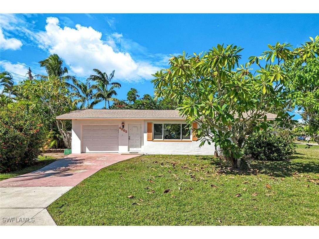 4862 Catalina Drive Naples FL 34112 225079280 image1