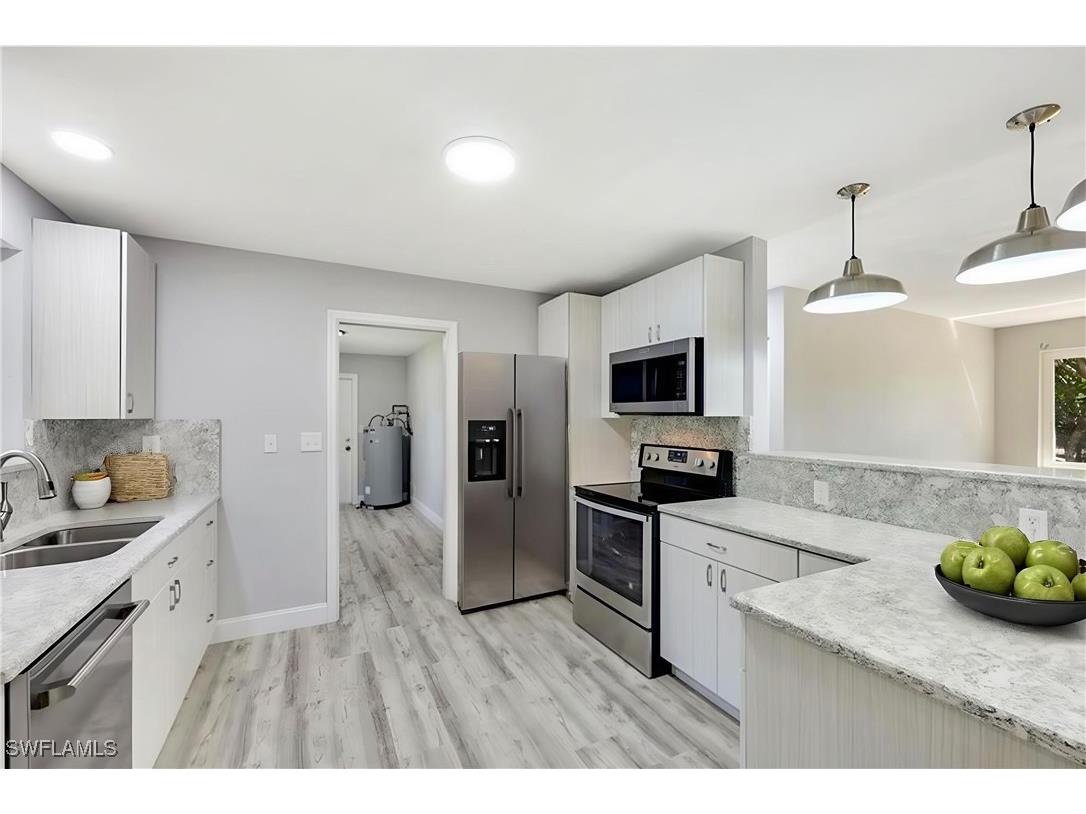 4862 Catalina Drive Naples FL 34112 225079280 image2