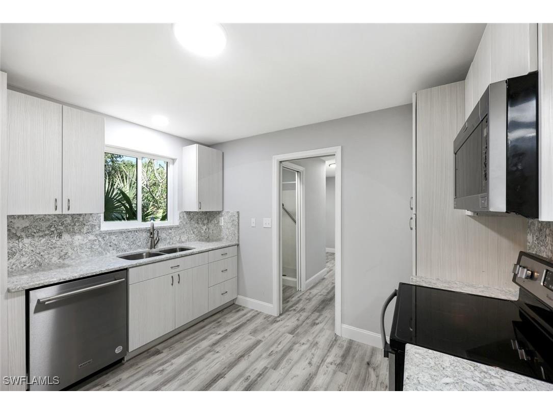 4862 Catalina Drive Naples FL 34112 225079280 image9