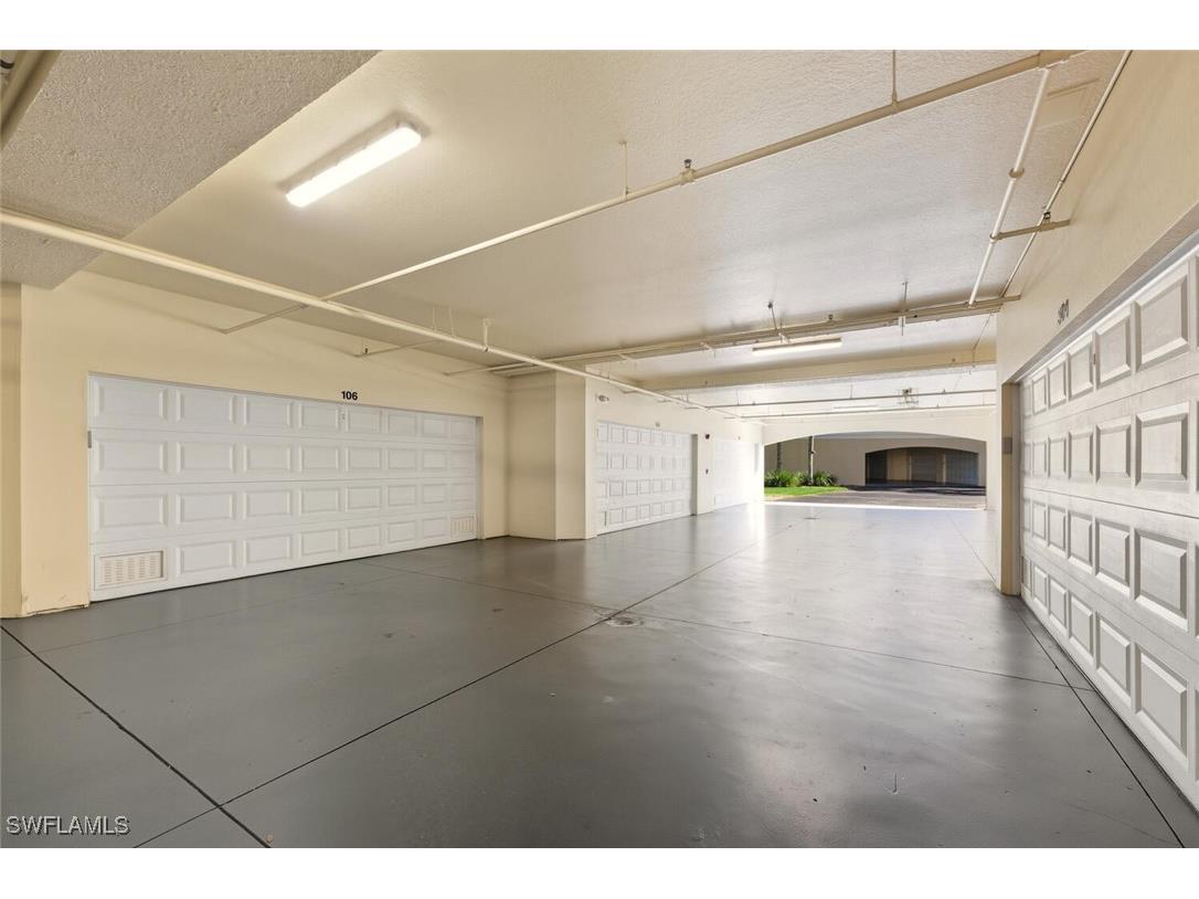 4863 Hampshire Court #106 Naples FL 34112 225076780 image27