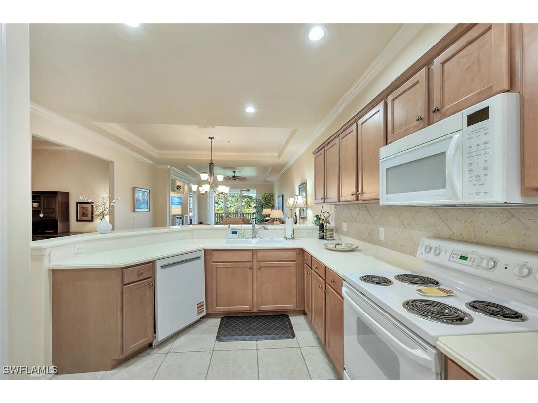 4863 Hampshire Court #305 Naples FL 34112 225074150 image11