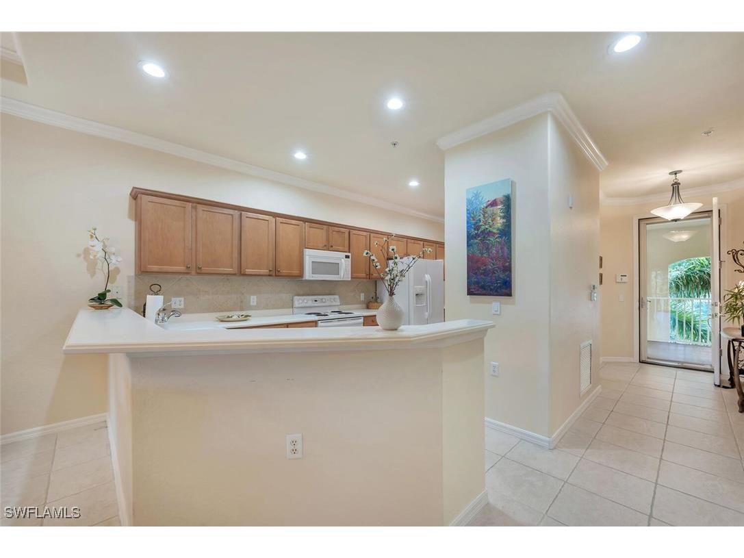 4863 Hampshire Court #305 Naples FL 34112 225074150 image12