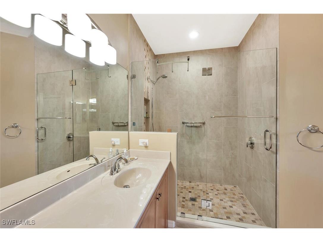 4863 Hampshire Court #305 Naples FL 34112 225074150 image24