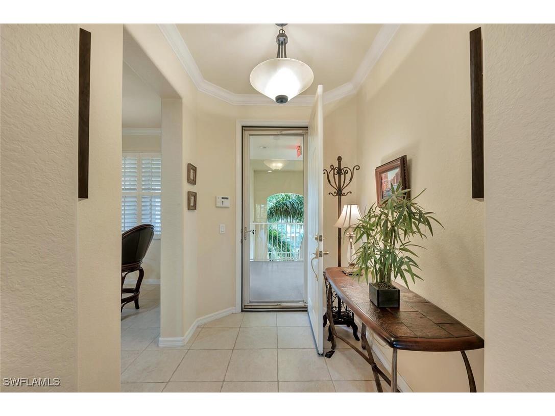 4863 Hampshire Court #305 Naples FL 34112 225074150 image3
