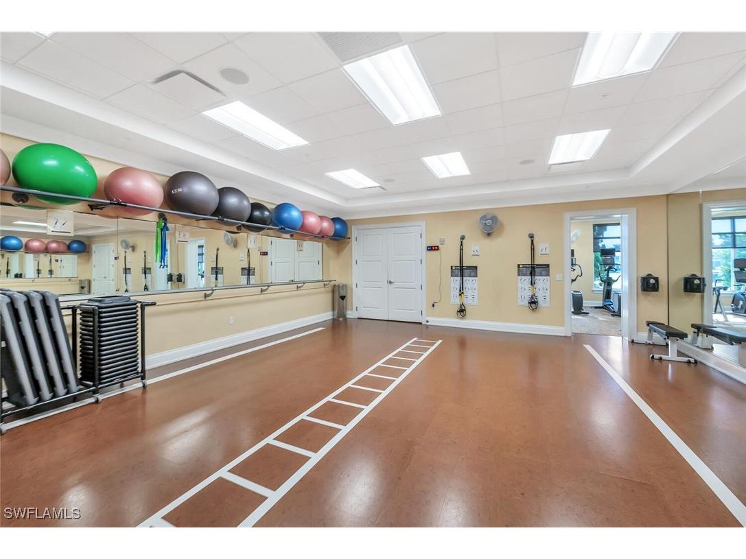 4863 Hampshire Court #305 Naples FL 34112 225074150 image42