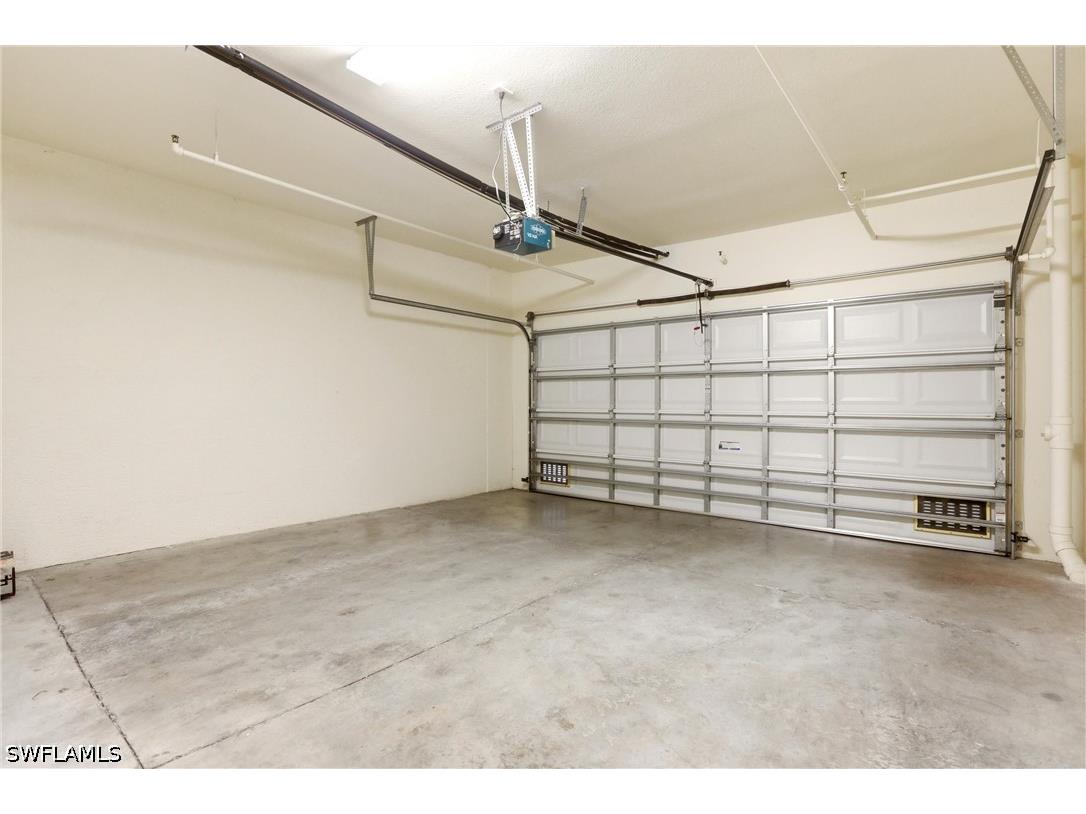 4864 Hampshire Court #105 Naples FL 34112 226015924 image31