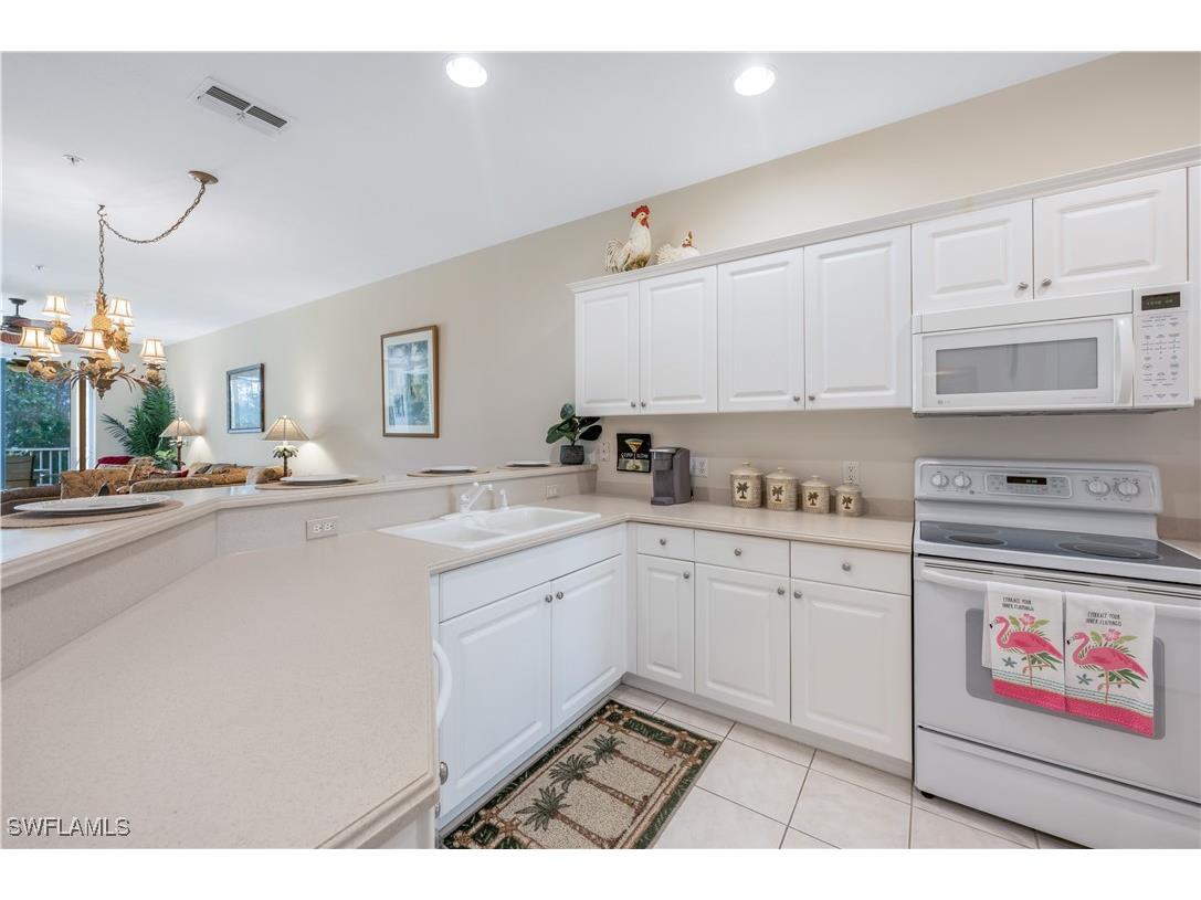 4864 Hampshire Court #106 Naples FL 34112 226003310 image14