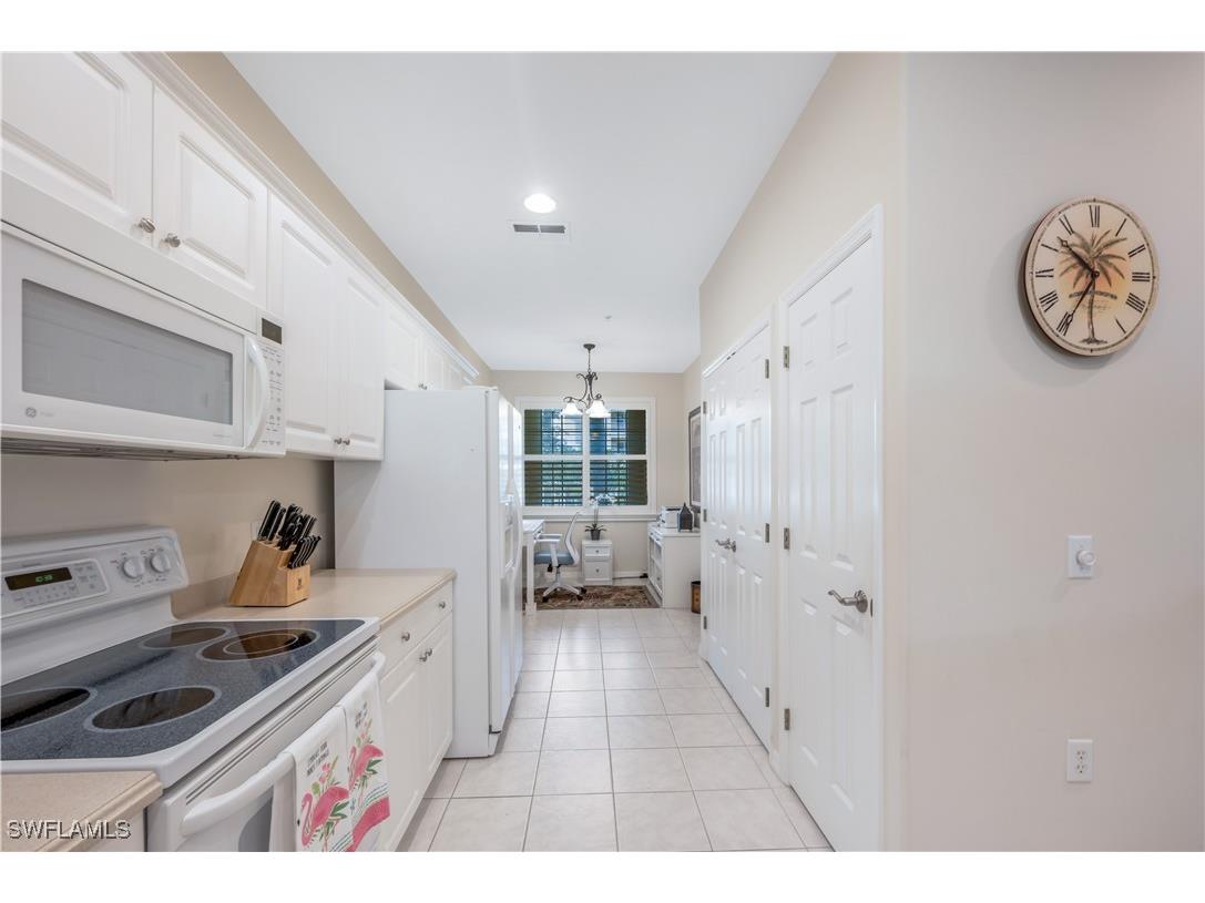 4864 Hampshire Court #106 Naples FL 34112 226003310 image17