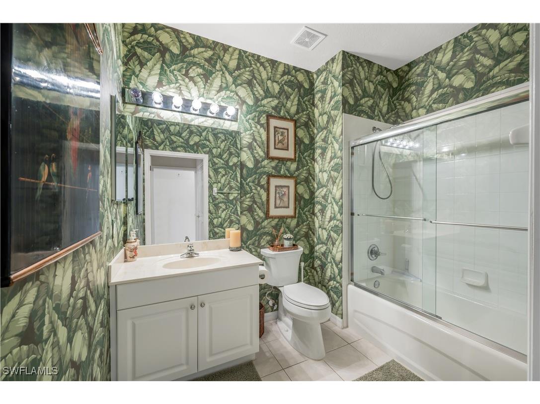 4864 Hampshire Court #106 Naples FL 34112 226003310 image29